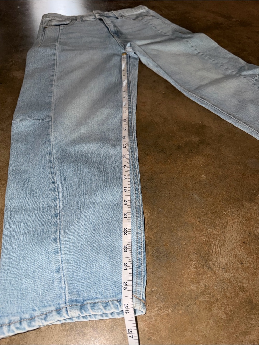 NWT Time & Tru Barrel Leg Jeans High Rise Light Wash Size 8 - Picture 5 of 7